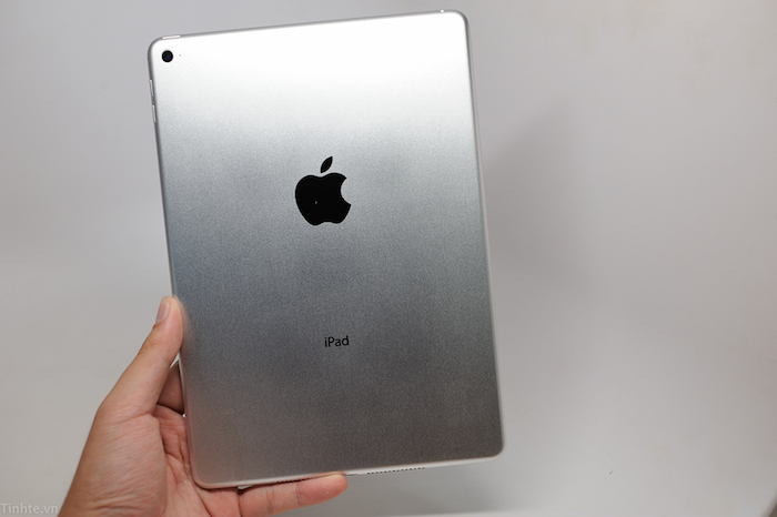 iPad Air 2 : vue de dos