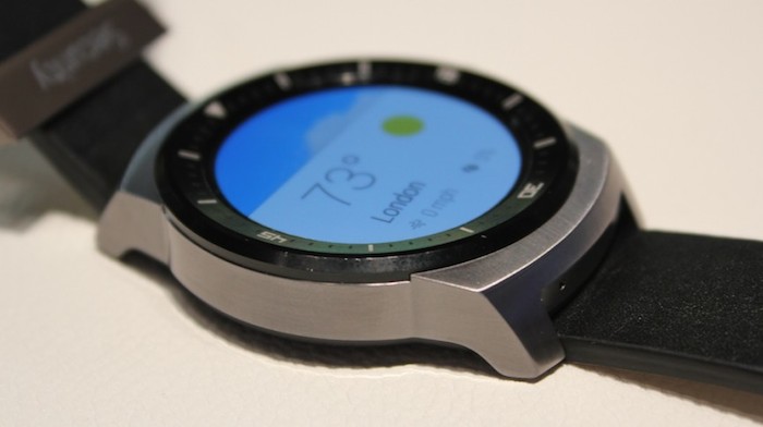 LG G Watch R : la smartwatch lancée à la mi-octobre