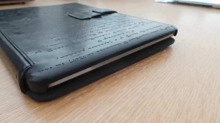Zenus Lettering Diary - la tablette peut servir de portefeuille