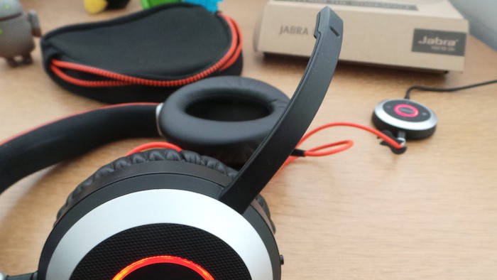 Jabra Evolve 80 : microphone