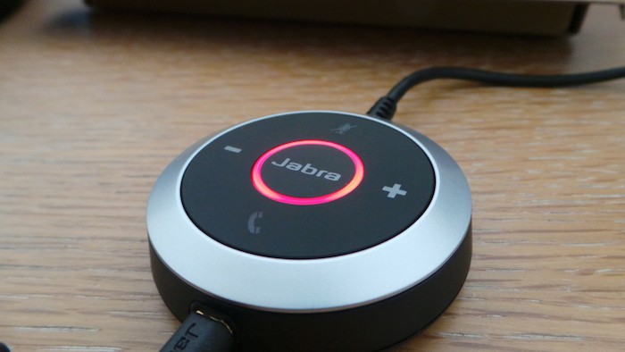 Jabra Evolve 80 : bouton pour activer le contrôle actif du bruit