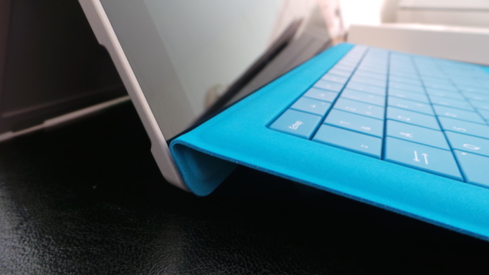 Surface Pro 3 : le Type Cover ajoute un poids au périphérique