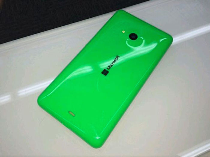 Lumia 535 : vue de dos