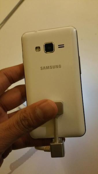 Samsung Z1 : vue de dos