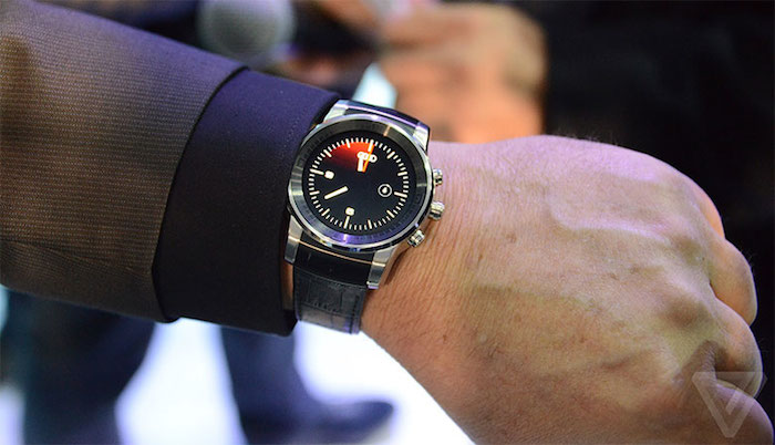 CES'15 : Audi présente involontairement la LG G Watch R2 ?