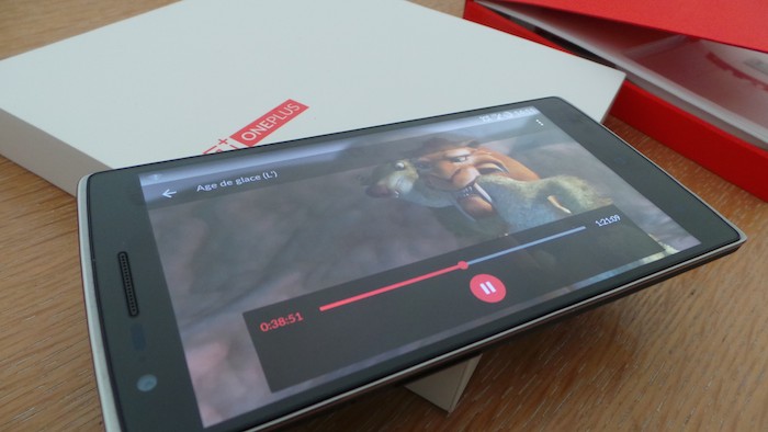 OnePlus One : il est parfait pour regarder des films