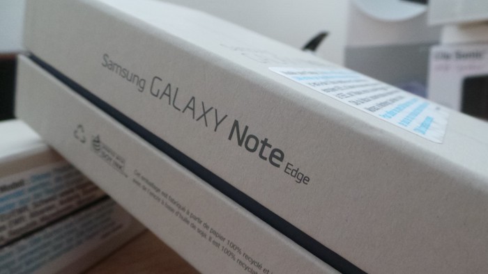 Galaxy Note Edge : boîte
