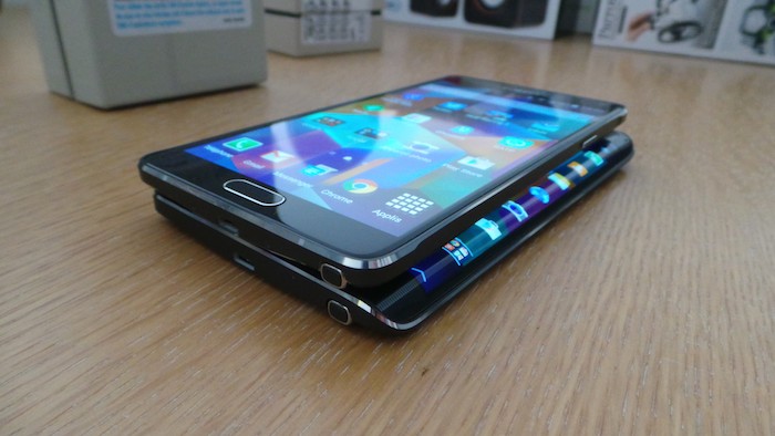 Galaxy Note Edge : le Galaxy Note Edge est équivalent au Galaxy Note 4