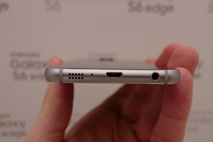 Samsung Galaxy S6 : photos des quatre modèles 63 P1001019