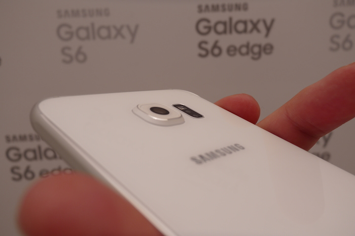 Samsung Galaxy S6 : photos des quatre modèles 57 P1001036