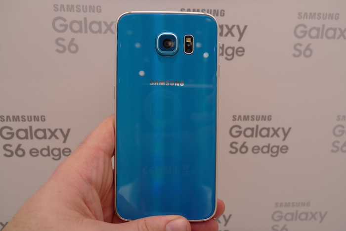 Samsung Galaxy S6 : photos des quatre modèles 76 P1001043