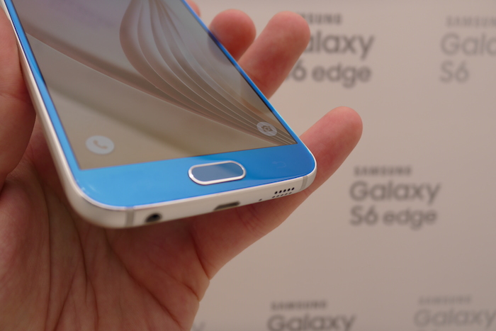 Samsung Galaxy S6 : photos des quatre modèles 81 P1001046