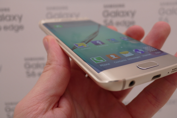 Samsung Galaxy S6 Edge : photos des quatre modèles 65 P1001064