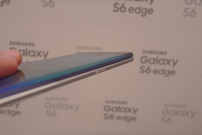 Samsung Galaxy S6 Edge : photos des quatre modèles 58 P1001082