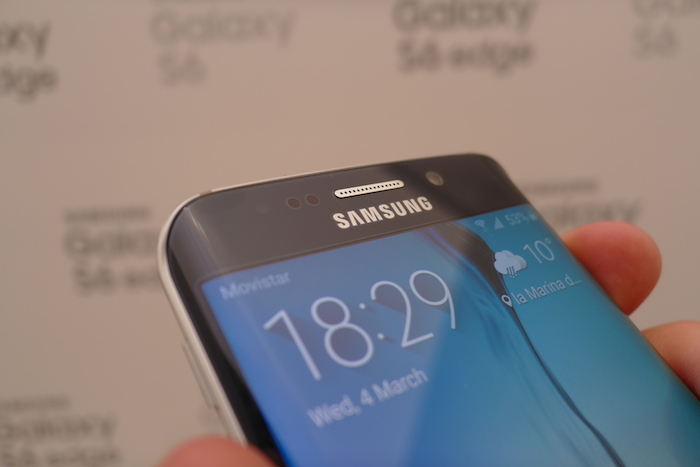 Samsung Galaxy S6 Edge : photos des quatre modèles 76 P1001085