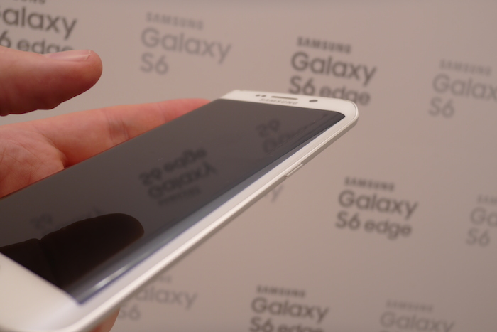 Samsung Galaxy S6 Edge : photos des quatre modèles 72 P1001091