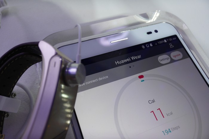 Huawei Talkband B2 : compatible sous Android et iOS