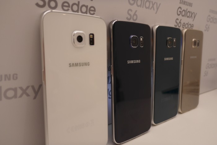 Samsung Galaxy S6 Edge : les modèles vue de dos