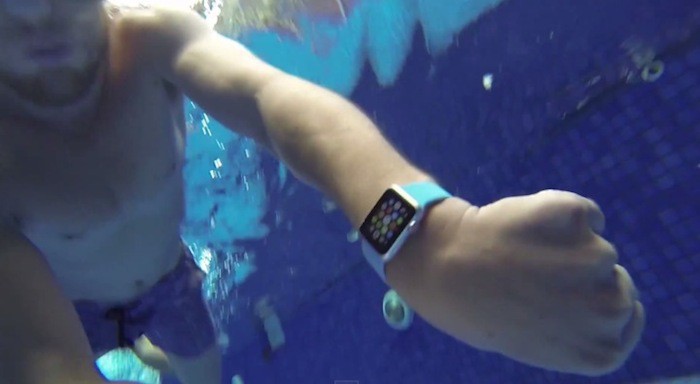 Quand l'Apple Watch prend l'eau, elle fonctionne encore parfaitement Quand l'Apple Watch prend l'eau, elle fonctionne encore parfaitement