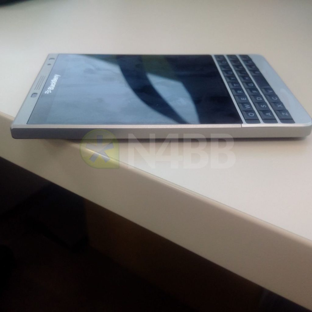 BlackBerry Oslo : une copie du BlackBerry Passport ? 51 IMG 1485
