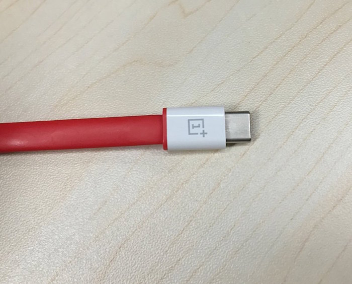OnePlus 2 : embout USB-C