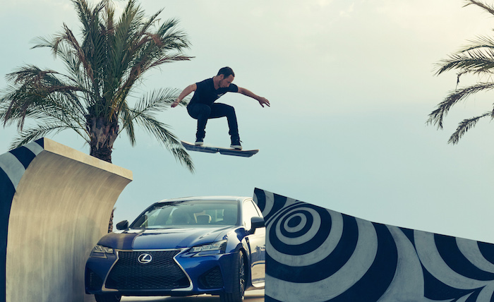 Lexus a finalement présenté son hoverboard
