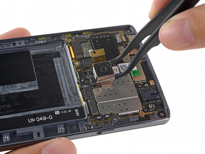 OnePlus 2 : les composants peuvent facilement être remplacés