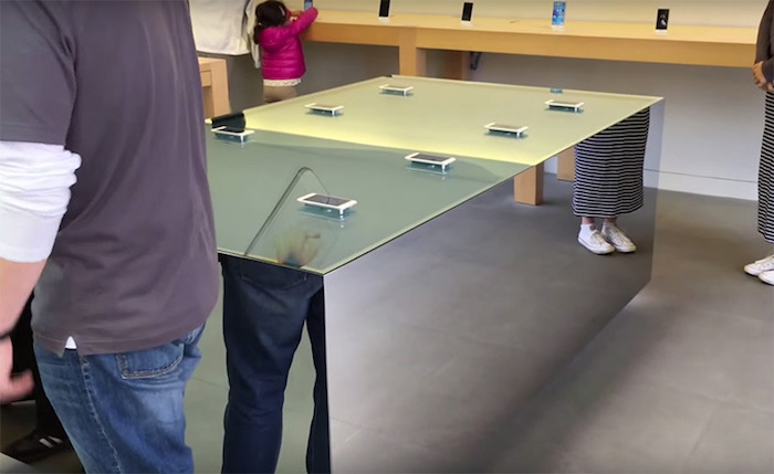 Les Apple Stores veulent promouvoir le 3D Touch avec des tables dédiées