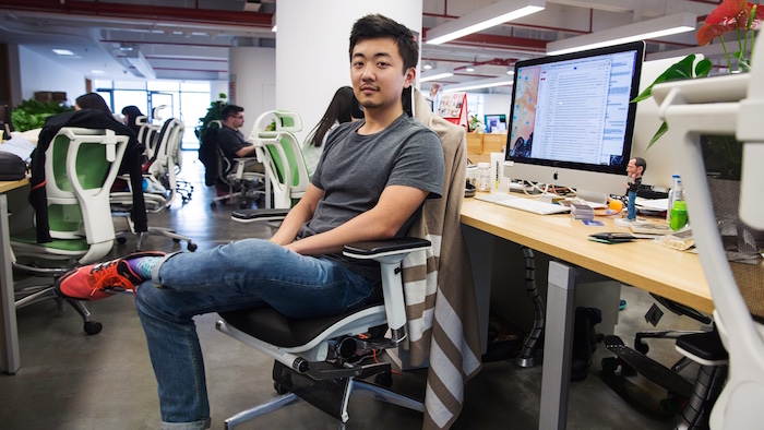 Carl Pei, PDG de OnePlus, veut bosser en tant que stagiaire chez Samsung