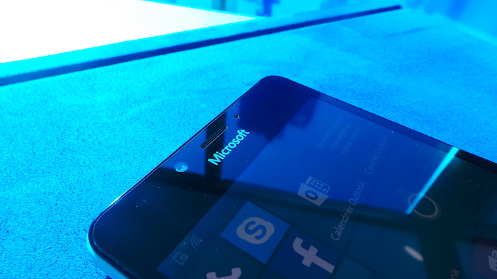 Microsoft Lumia 950 : caméra frontale