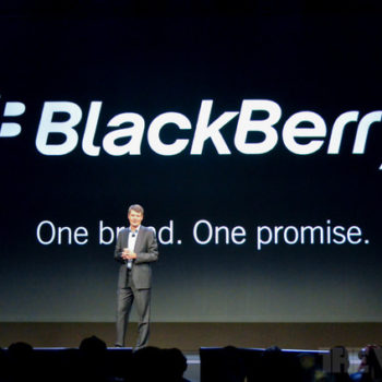 blackberry celebre le premier million de ventes bb10 mais deplore une autre perte dabonnes 1