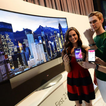 ces14 lg annonce le lifeband touch son tracker de remise en forme 1