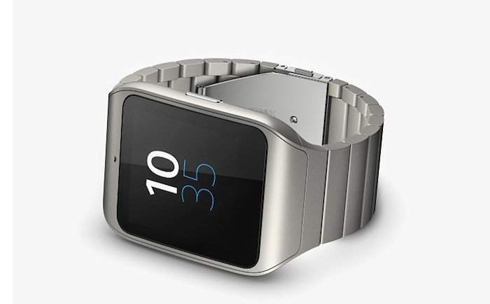 ces15 sony smartwatch 3 steel 1