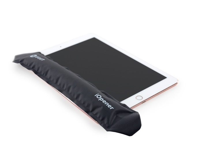 Apple a utilisé une tonne d'adhésif pour mettre sur pied l'iPad Pro de 9,7 pouces