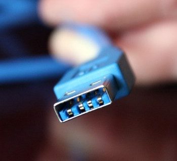 il y aura deux facons pour brancher un connecteur usb des lannee prochaine 1