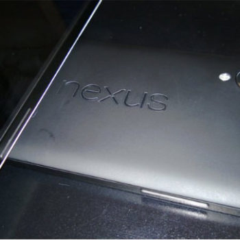 le nexus 5 aurait ete photographie par un petit malin 1