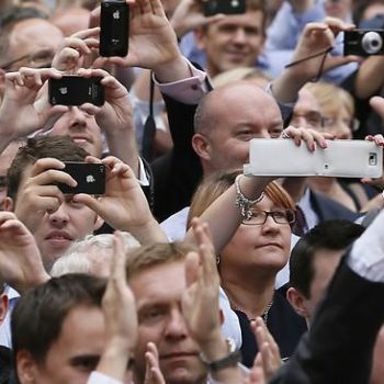 le nombre de smartphones actifs dans le monde selevera a environ 14 milliards cette annee 1