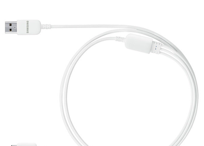 le nouveau cable de samsung charge trois gadgets a la fois 1