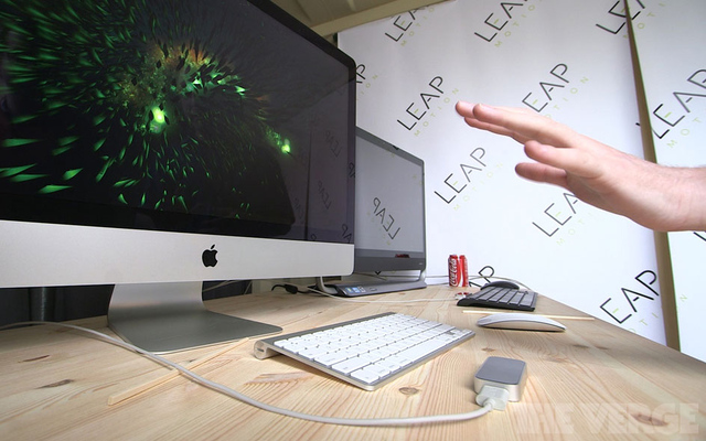 les controles gestuelles 3d leap motion arriveront sur smartphones et tablettes en 2014 1