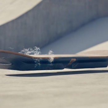 lexus slide hoverboard 5 aout 1