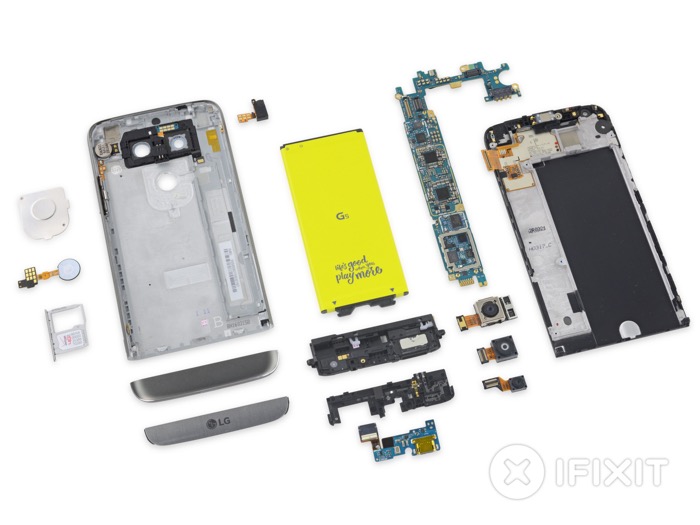 LG G5 : iFixit le démonte, et montre l’extrême modularité du smartphone