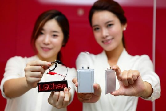 lg penserait deja a produire des batteries flexibles pour ses futurs smartphones 1