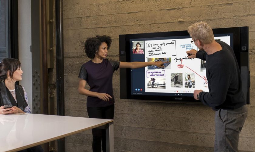 Microsoft Surface Hub : un PC tout-en-un de 84 pouces 87 microsoft surface hub 1