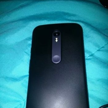 moto g 2015 vue de dos 1