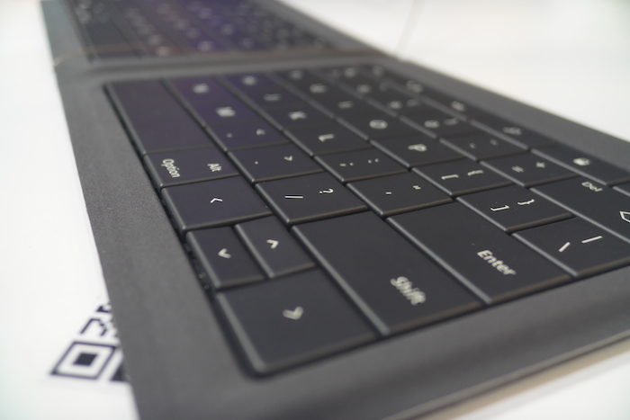Microsoft MWC’15 : prise en main du Microsoft Universal Foldable Keyboard