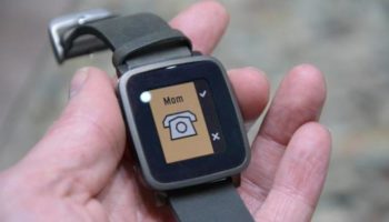 mwc15 prise en main pebble time 1
