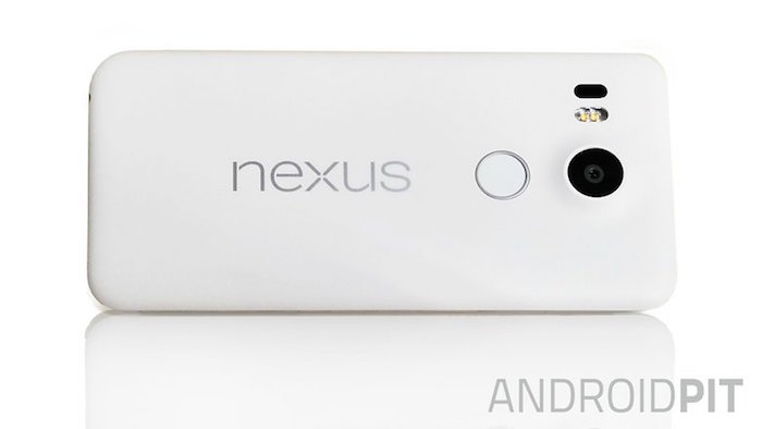 nexus 5 2015 cliche face arriere 1