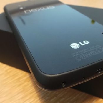 on reparle du nexus 4 sur le google play store en fevrier 1
