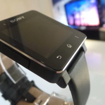 sony smartwatch 2 la premiere smartwatch pour android dotee de la technologie nfc one touch 1