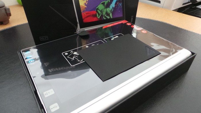 Lenovo Test de la Lenovo Yoga Tablet 2 : un très bon plan !